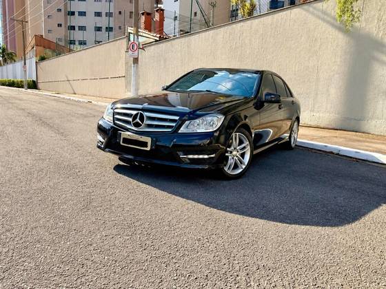 MERCEDES-BENZ C 180 1.6 CGI SPORT 16V TURBO GASOLINA 4P AUTOMÁTICO MERCEDES-BENZ C 180 1.6 CGI SPORT 16V TURBO GASOLINA 4P AUTOMÁTICO